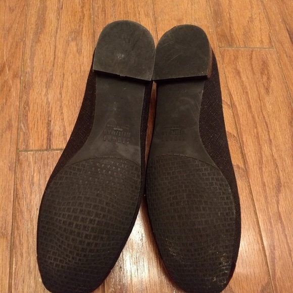 Stuart Weitzman flats with tortoise trim - Picture 2 of 4